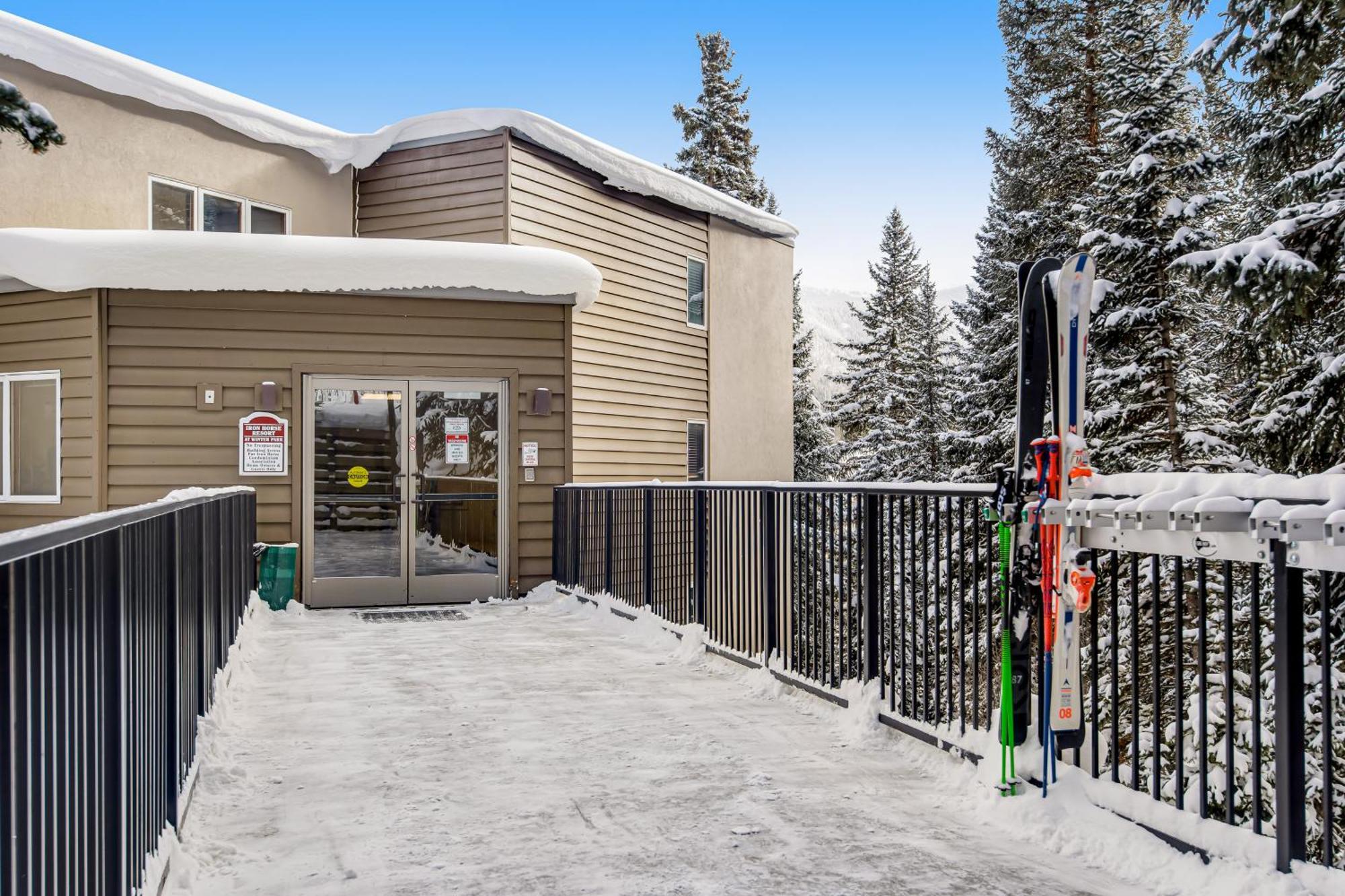 Iron Horse Studio Retreat Winter Park Bagian luar foto